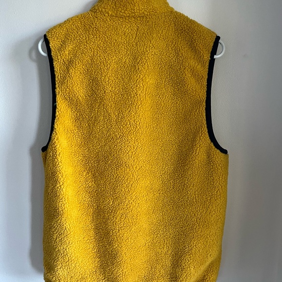 United Arrows - Rhythm of Life Fleece Vest - Picture 4 of 5